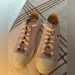 Chic Pink Canvas Sneakers with Heart Accents